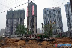 網(wǎng)曝南昌九頌山河樓盤開(kāi)發(fā)商夜拆民房 居民身陷&ldquo;孤島&rdquo;