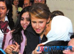 敘利亞總統(tǒng)妻子罕見露面做慈善(組圖)