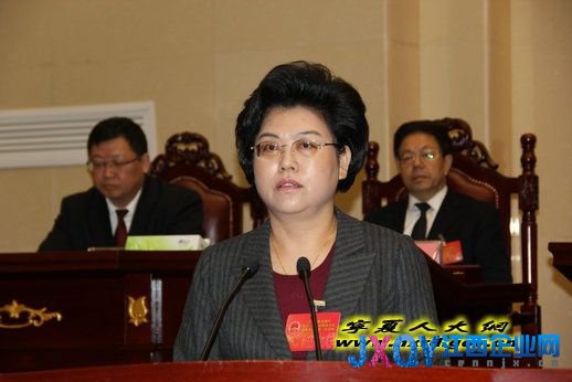 劉慧任寧夏自治區(qū)政府代主席(圖)