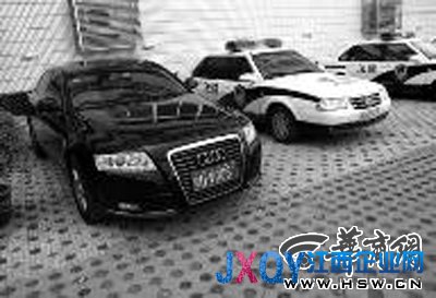 陜西咸陽(yáng)中院院長(zhǎng)被曝配備豪車(chē) 購(gòu)置價(jià)40萬(wàn)(圖)
