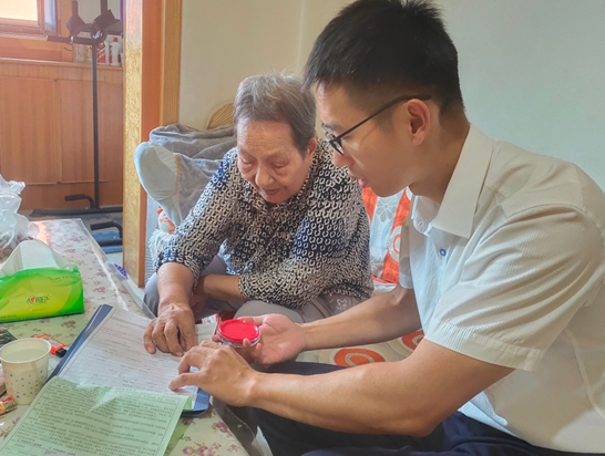 同行七十載 | 中國人壽以保險力量護(hù)航新疆高質(zhì)量發(fā)展